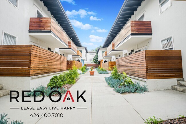 Foto del edificio - 1346 N Fuller Ave