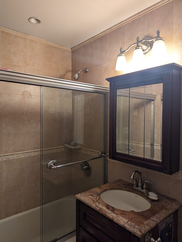 Foto del edificio - 421 E 78th St