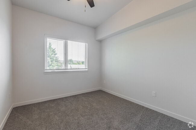 2BR, 2BA- 969SF - Primary Bedroom - Rogers Landing