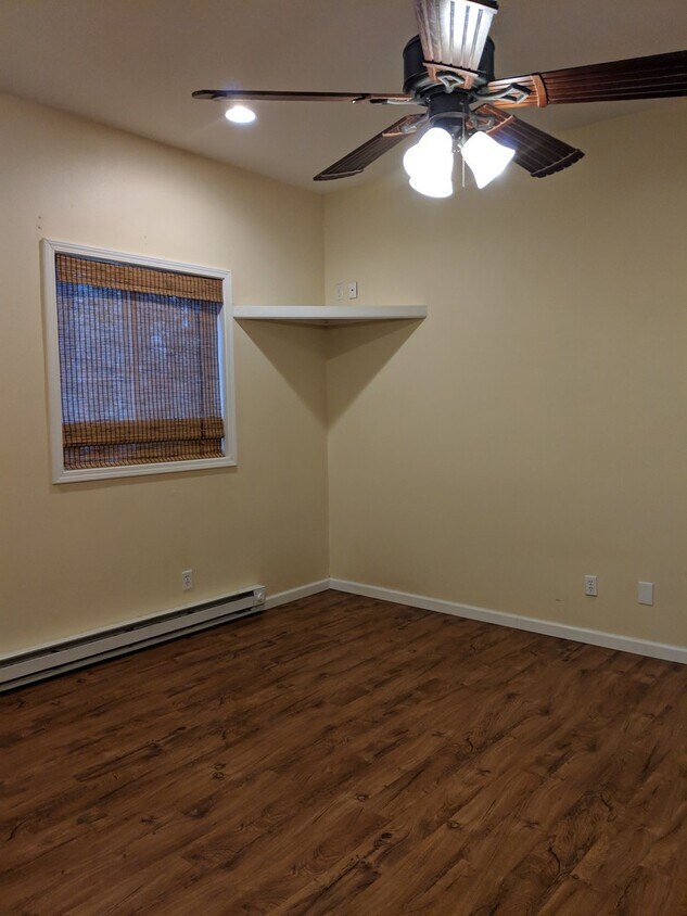 Foto del edificio - Downstairs Unit of Black Mountain Duplex