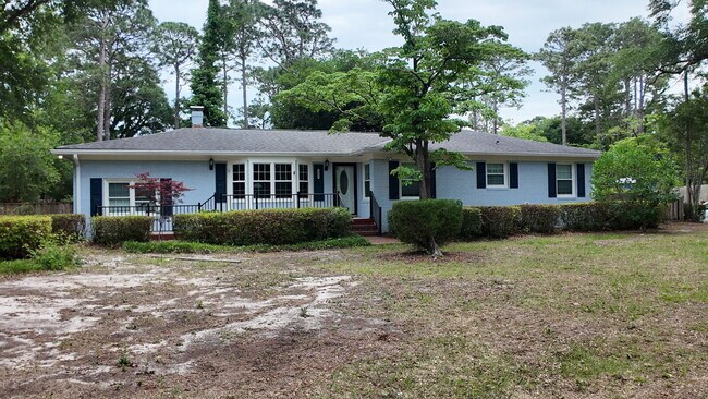 Building Photo - Welcome home!