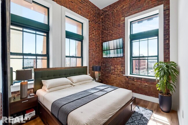 Foto del edificio - 16 Howard Ave
