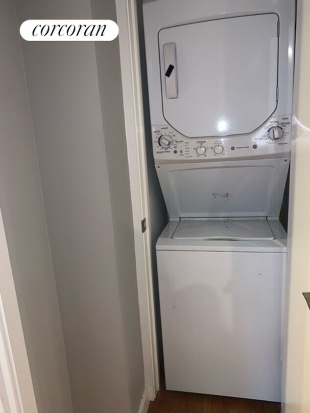 Foto principal - 2112 33rd St