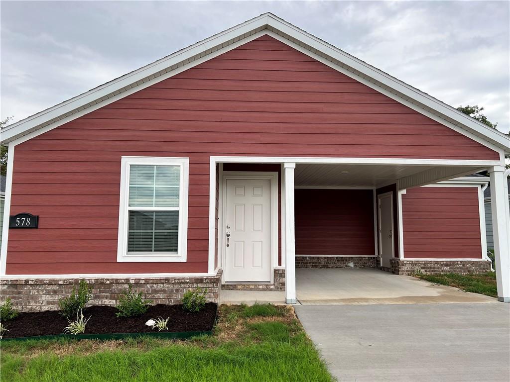 578 N Cresswell Dr, Fayetteville, AR 72704 House Rental in