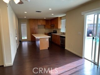 Foto del edificio - 3865 Manhattan Beach Blvd