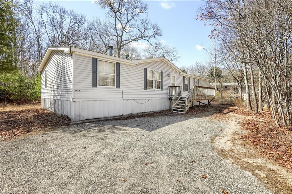 144 Land Harbor Dr Unit B, Charlestown, RI 02813 Room for Rent in