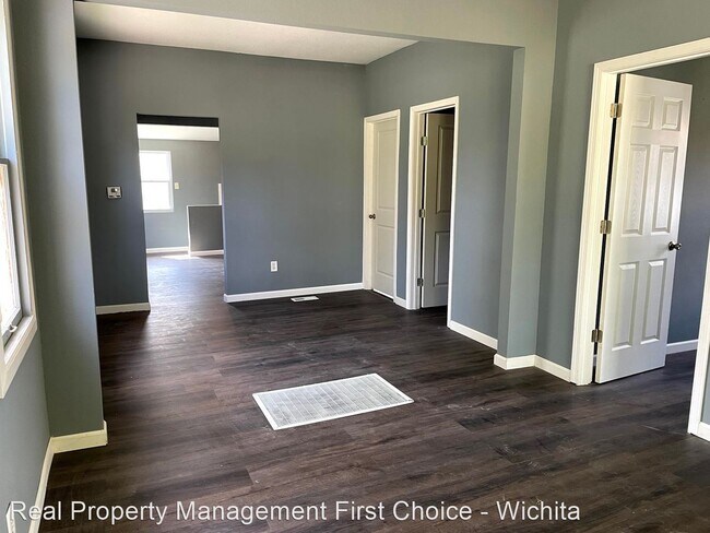 Building Photo - 2 br, 1 bath House - 1221 S Greenwood