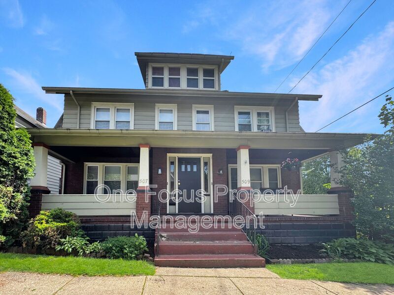 Foto principal - 507 Rural Ave
