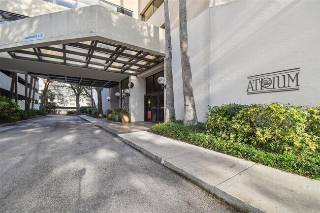 Foto del edificio - 2413 Bayshore Blvd