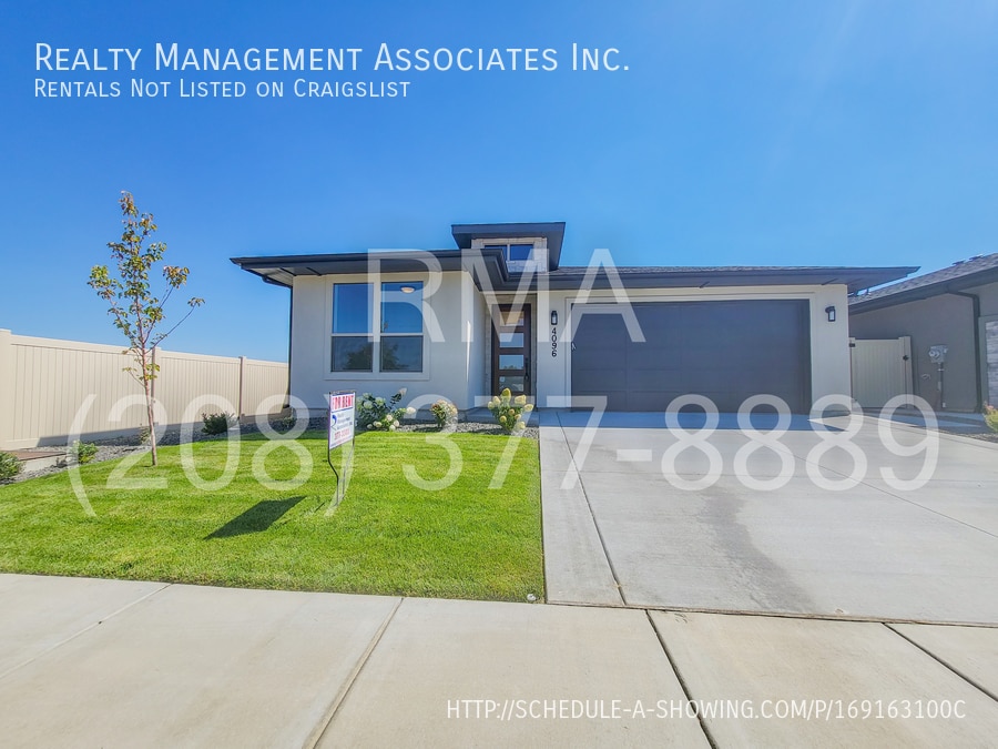 Brand New 2 Bedroom House in Central Meridian House for Rent in