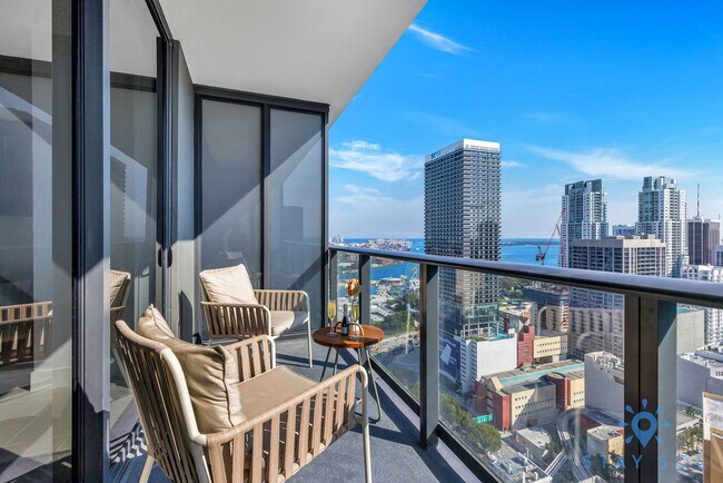 Foto del edificio - 601 NE 1st Ave