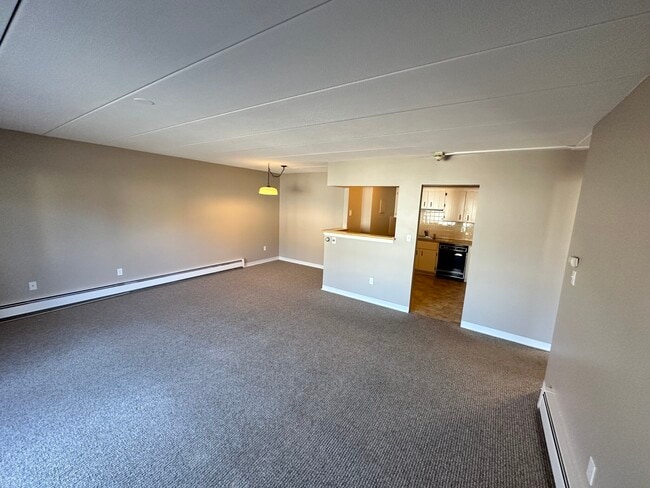 Building Photo - 43-51-51 Albion St