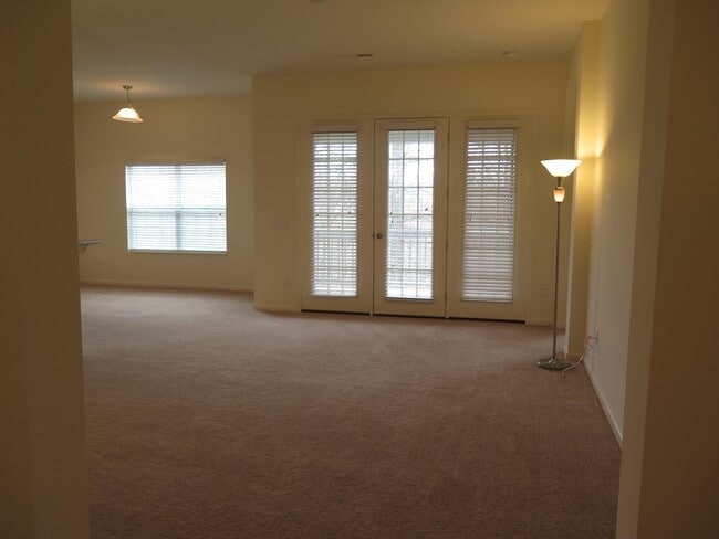 Foto del edificio - 541 Wintergreen Wy