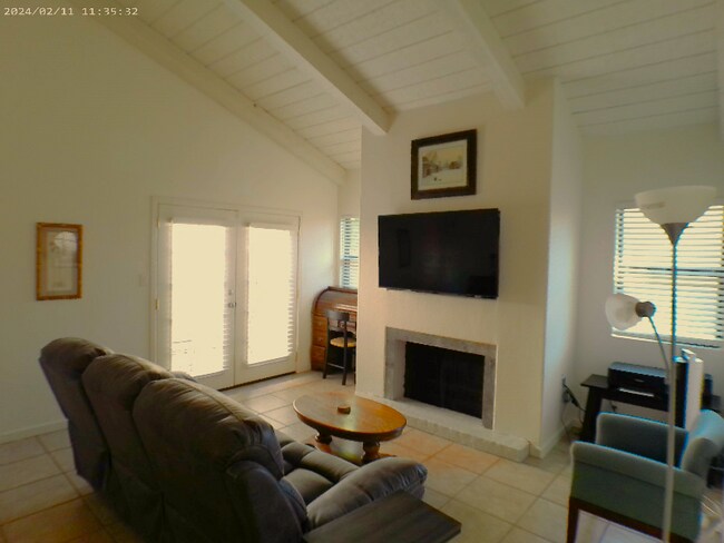 Foto del edificio - 6439 N 77th Pl