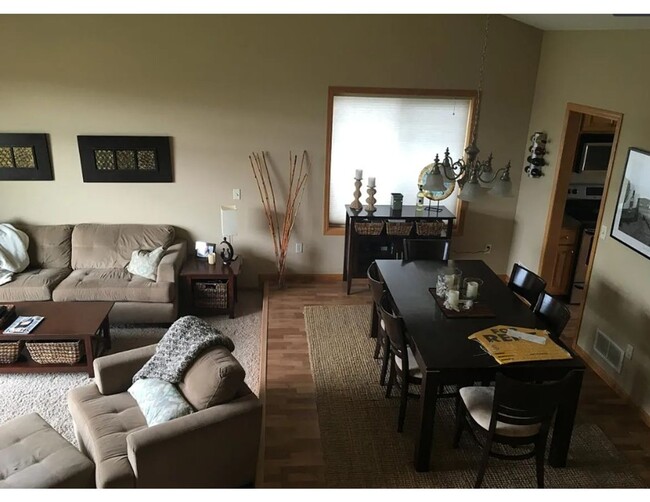 Building Photo - Four Bedroom Single Family Home In Otsego