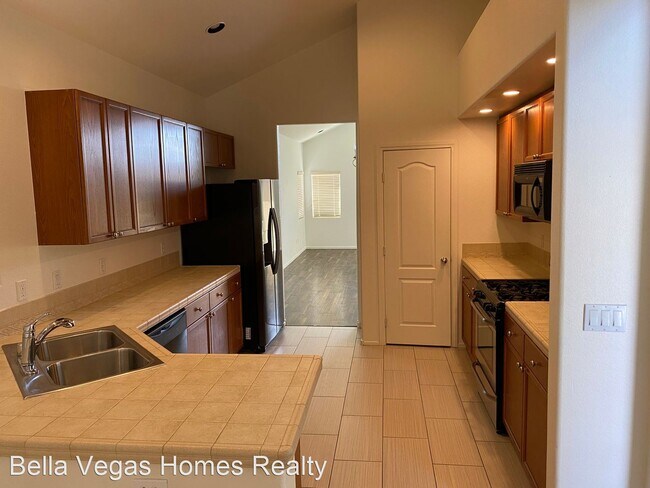 Building Photo - 3 br, 3 bath House - 3317 Perching Bird Lane