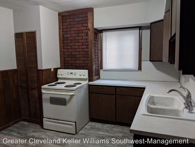 Building Photo - 5224 W 52nd St