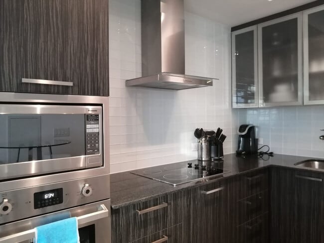 Building Photo - 14 York St