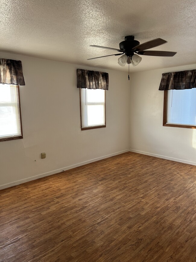 Living room - 3718 15th Ave