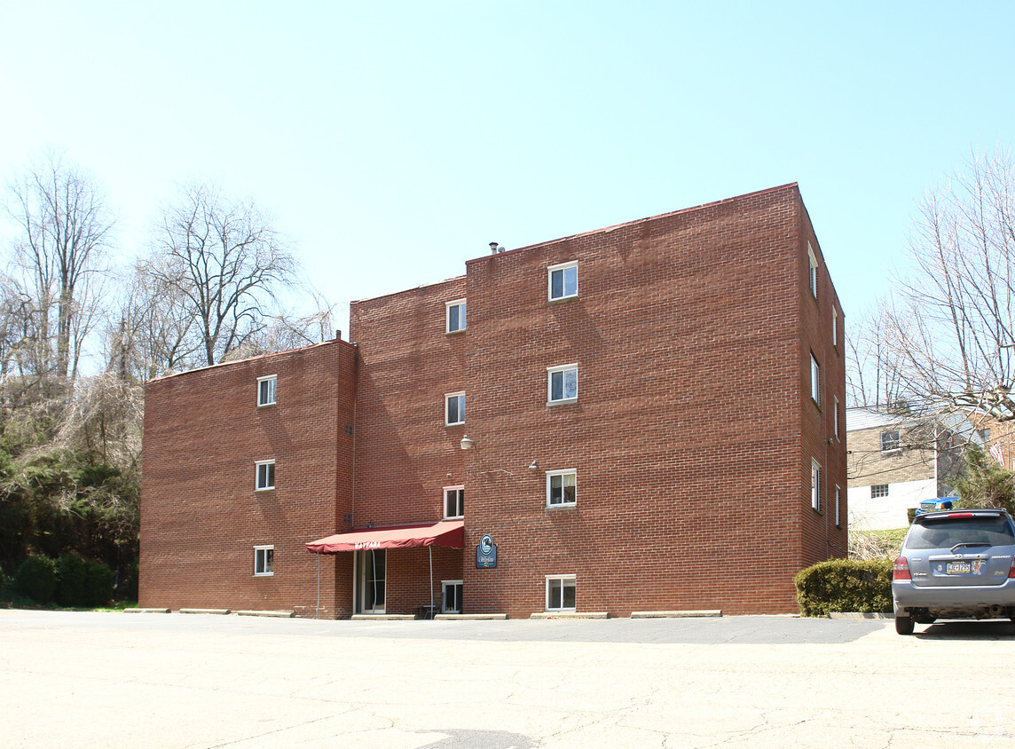 Foto del edificio - Chapel Downs Apartment