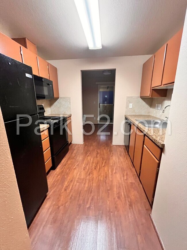 Foto del edificio - Puyallup Area 2 Bedroom 2nd Floor Apartment