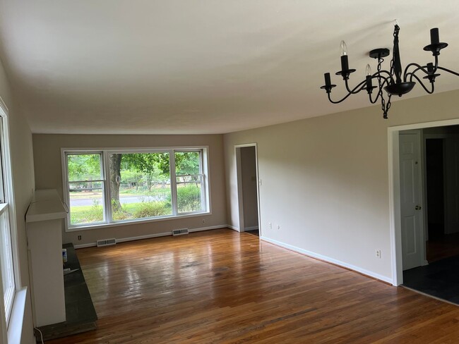 Foto del edificio - New Hope Home 3 BD / 2.5 Bth with dedicate...