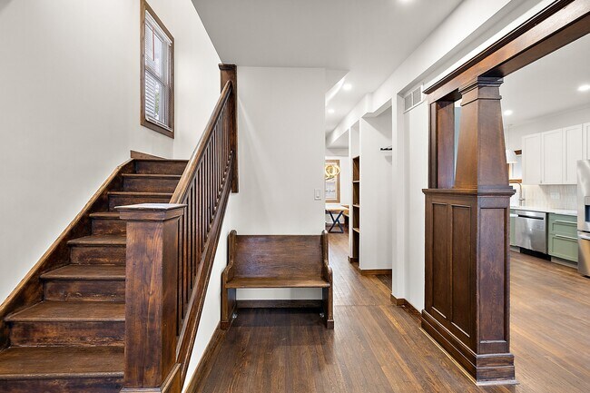 Foto del edificio - 4169 Burns Ave