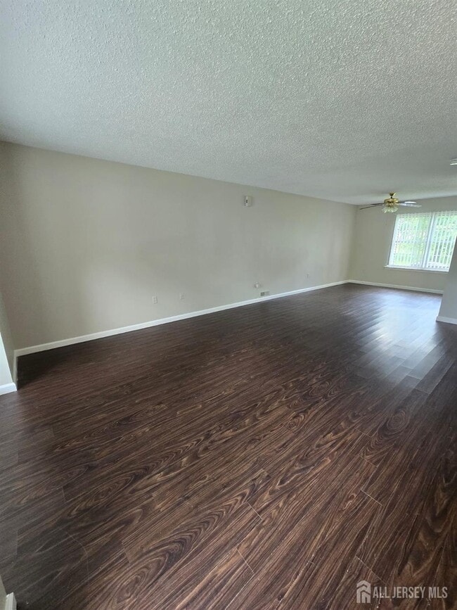 Building Photo - 452 Harwick Ct