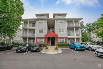 Building Photo - 920 Southmoor Dr
