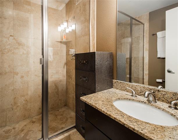 Building Photo - 5816 Birchbrook Dr