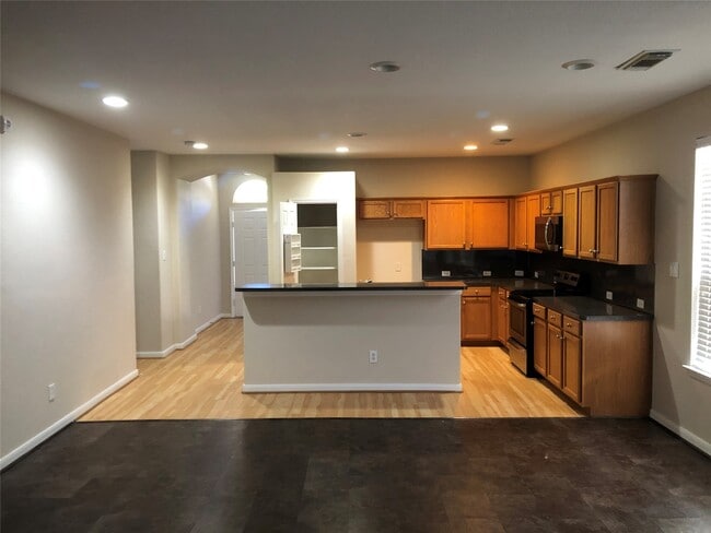 Foto del edificio - 17218 Mitchell Pass Ln
