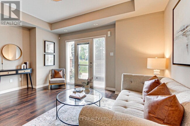 Photo du bâtiment - 15949 Bayview Ave