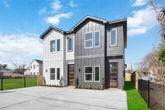 Building Photo - 7961 Henson St