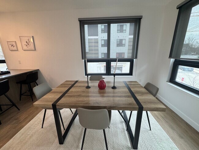 Foto del edificio - 130 Gardner St