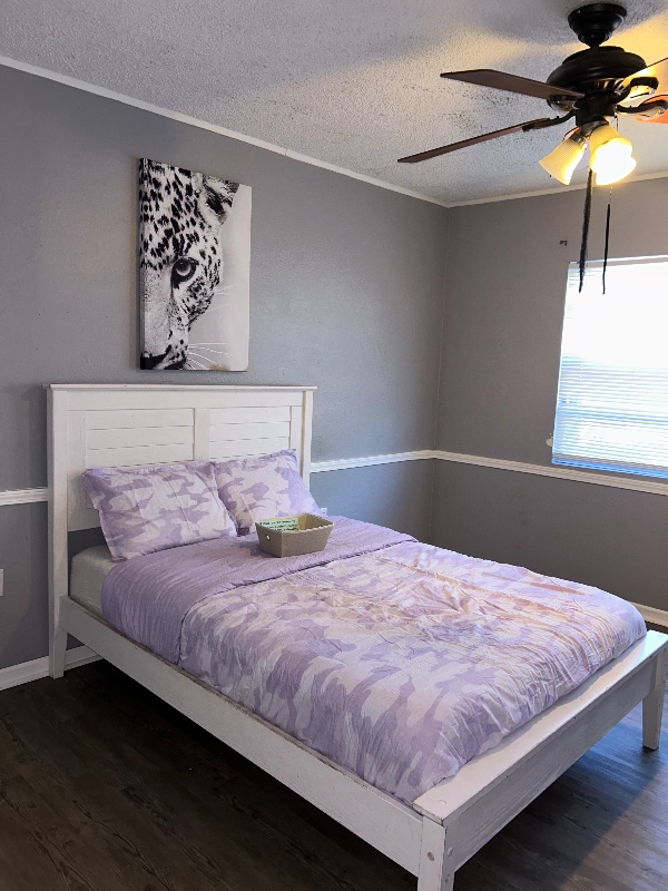 Building Photo - 2800 Ave S NW