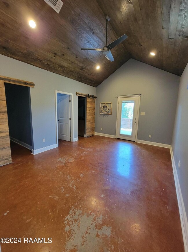 Foto del edificio - 917 W Broussard Rd