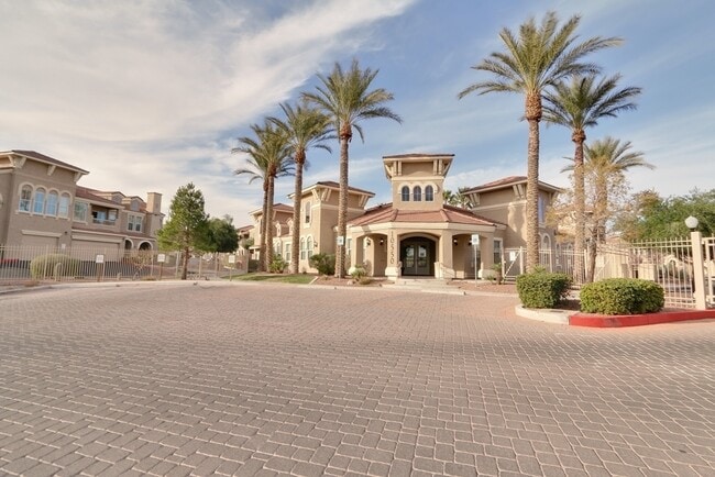 Foto del edificio - Upgraded Northwest 1 Bedroom Condo with At...