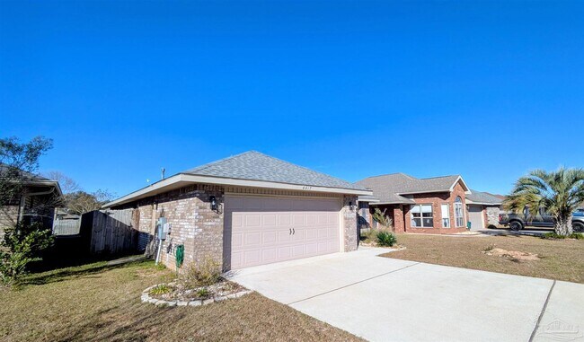 Building Photo - 4417 Fiske St