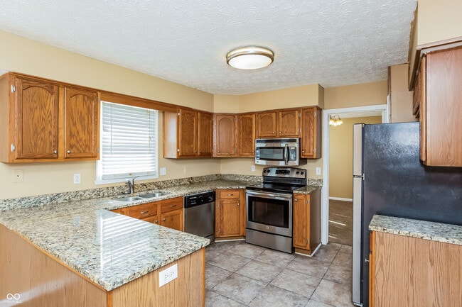 Foto del edificio - 3735 Crickwood Dr