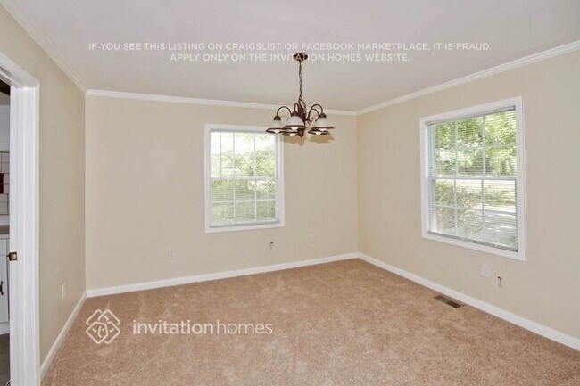 Foto del edificio - 6323 Temple St