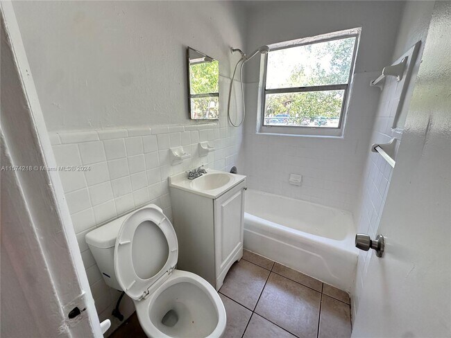 Foto del edificio - 405 NW 5th St
