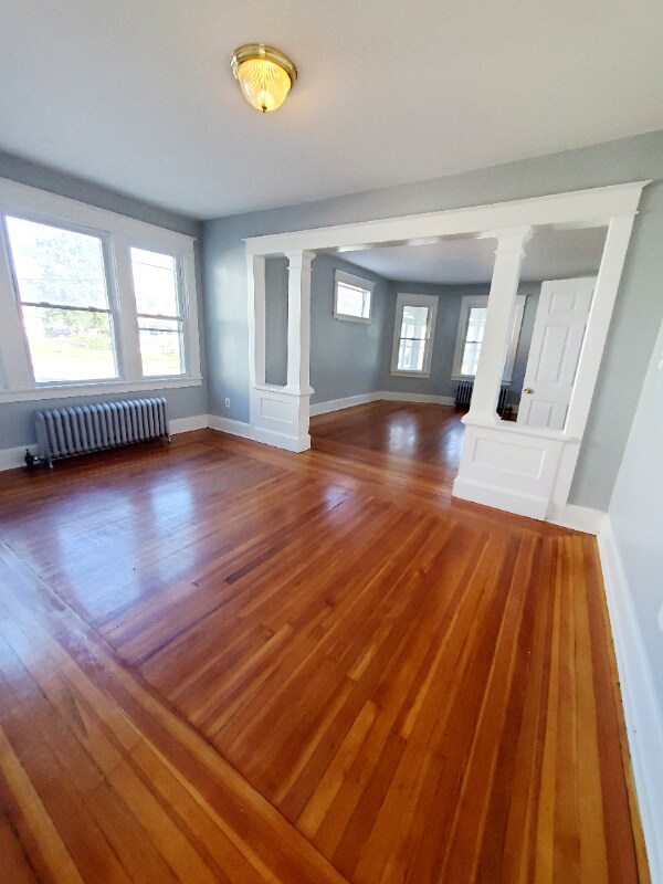 Foto del edificio - 2427 Guilderland Ave