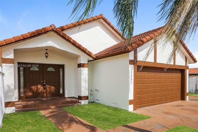 Building Photo - 5860 SW 150th Ave