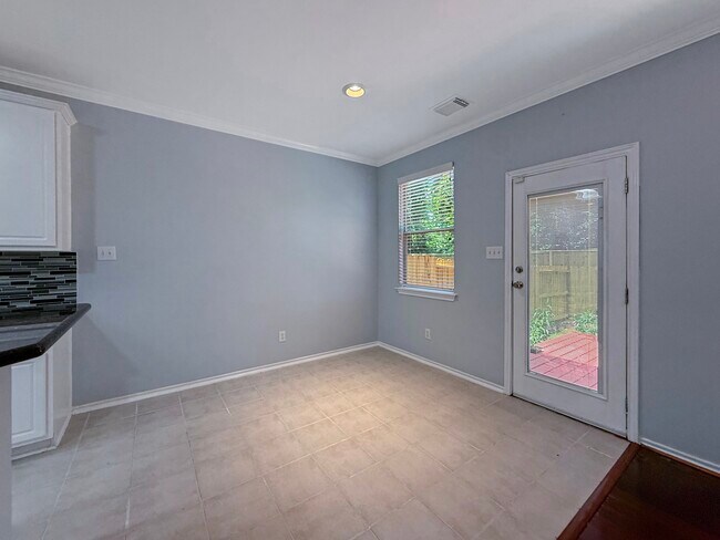 Foto del edificio - 3 Peach Ridge Pl