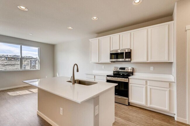 Foto del edificio - Stunning Modern 2 bedroom Townhome!!!