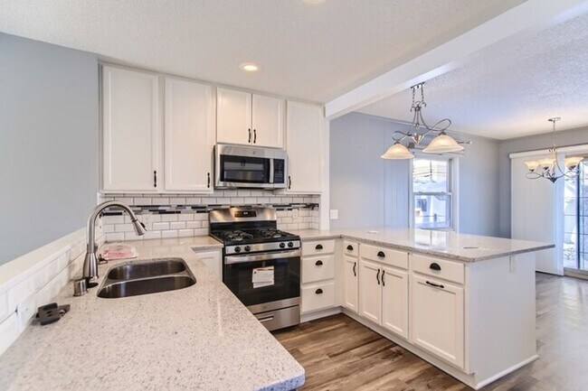 Foto del edificio - 4508 W 124Th Street, Savage, MN, 55378