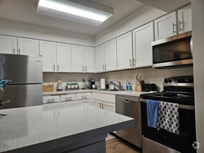 Building Photo - 6XXX Mockingbird Ln