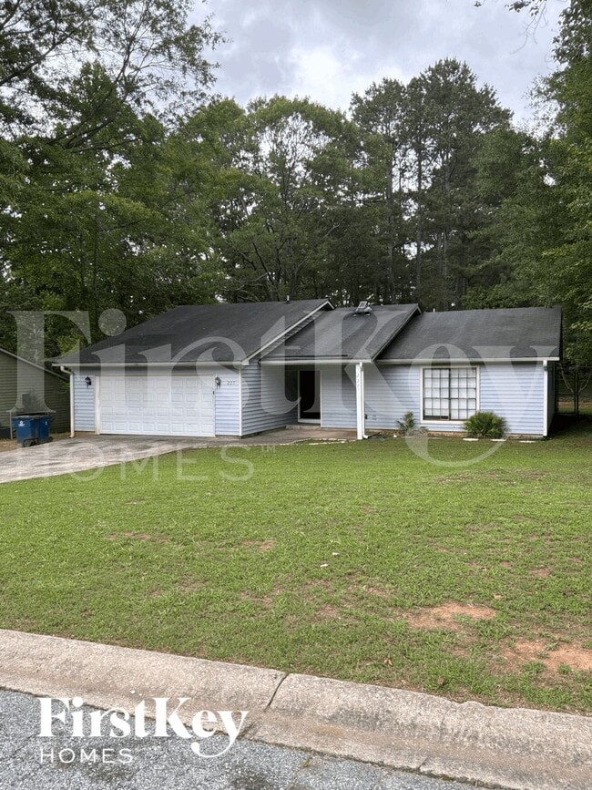 Building Photo - 227 Avalon Way