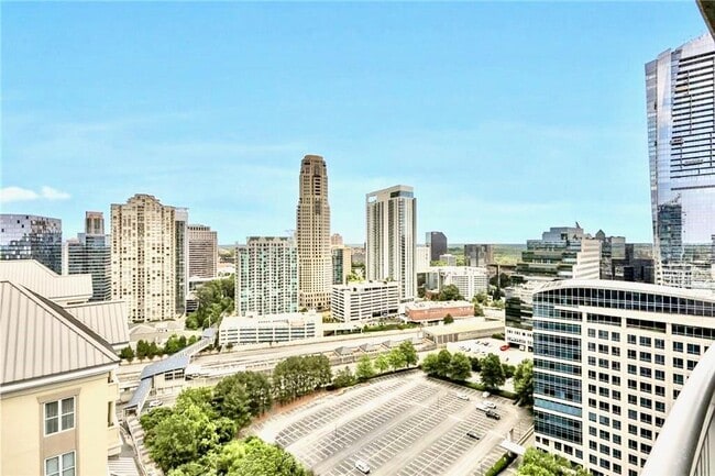 Foto del edificio - 3338 Peachtree Rd NE