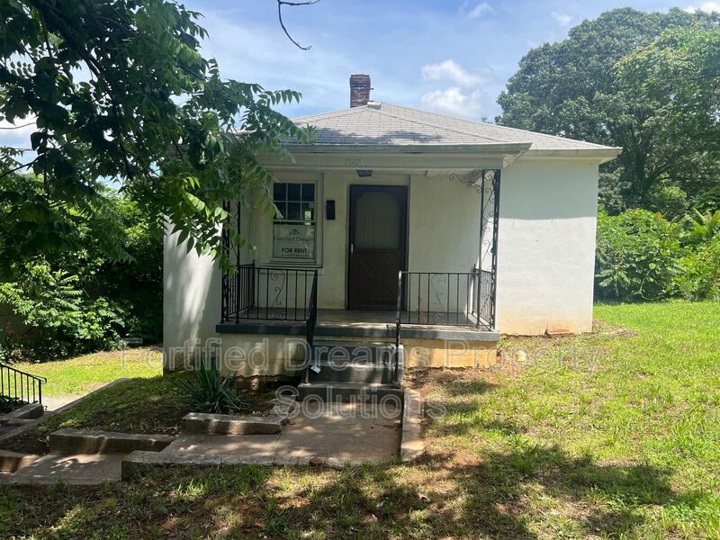 Primary Photo - 2601 Stockton St